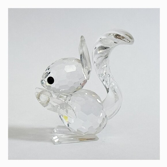 Swarovski - RETIRED Squirrel with Nut Crystal Figure - Picture 2 of 9